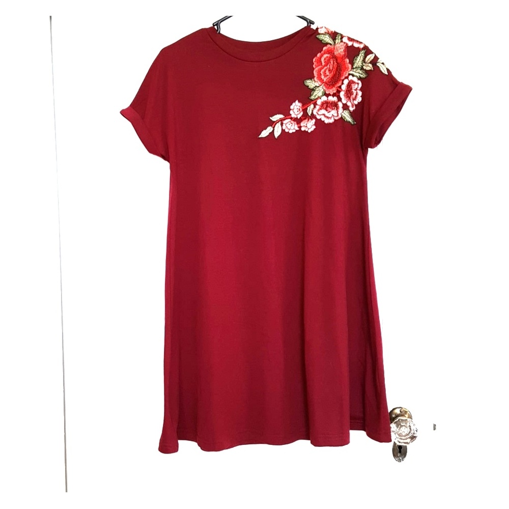 Floral embroidered dress